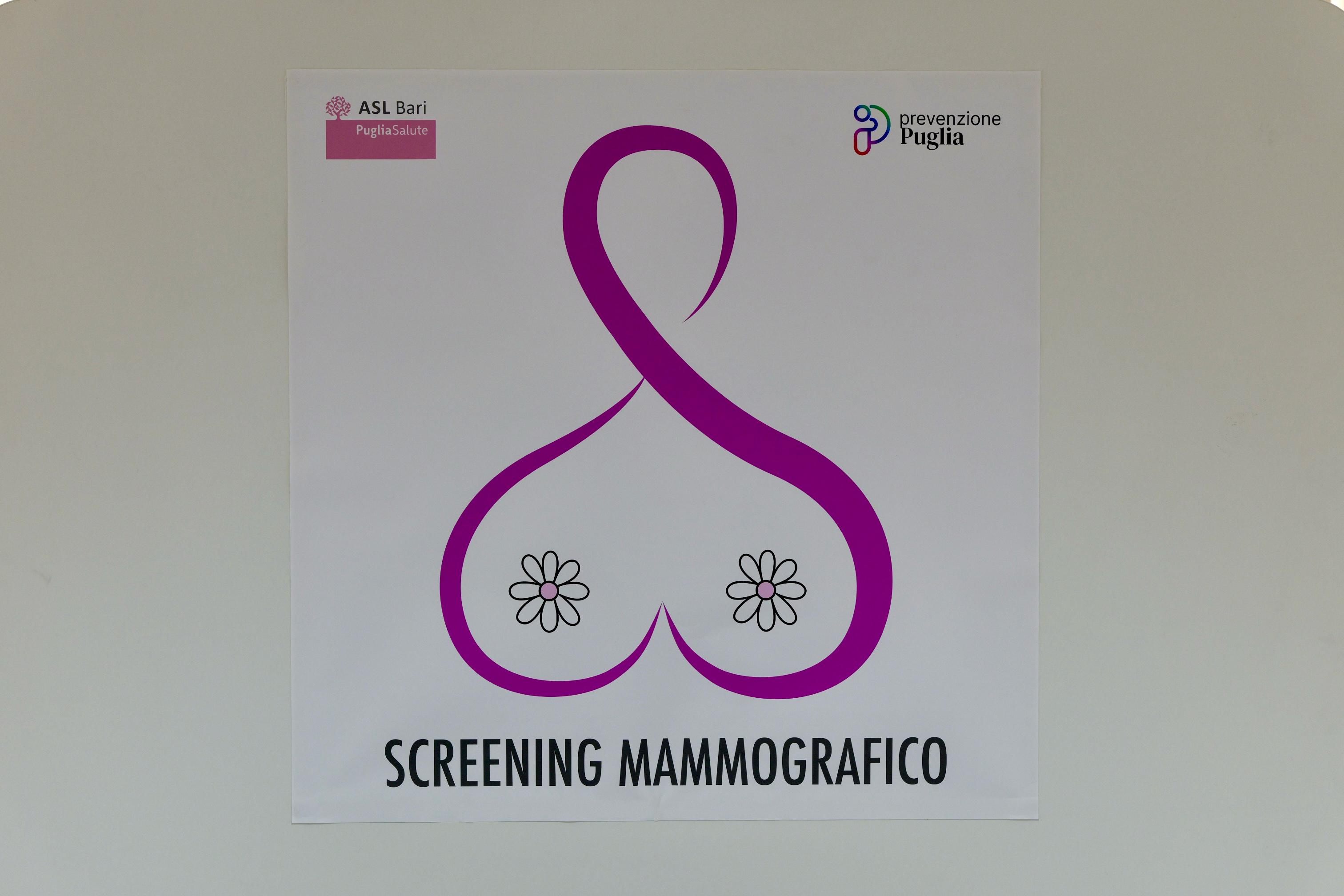 Galleria Un nuovo centro Screening con mammografo digitale 3D nel cuore di Bari: sarà a disposizione di 10mila donne residenti nei quartieri Madonnella, Libertà, Bari Murat e Città vecchia - Diapositiva 10 di 10