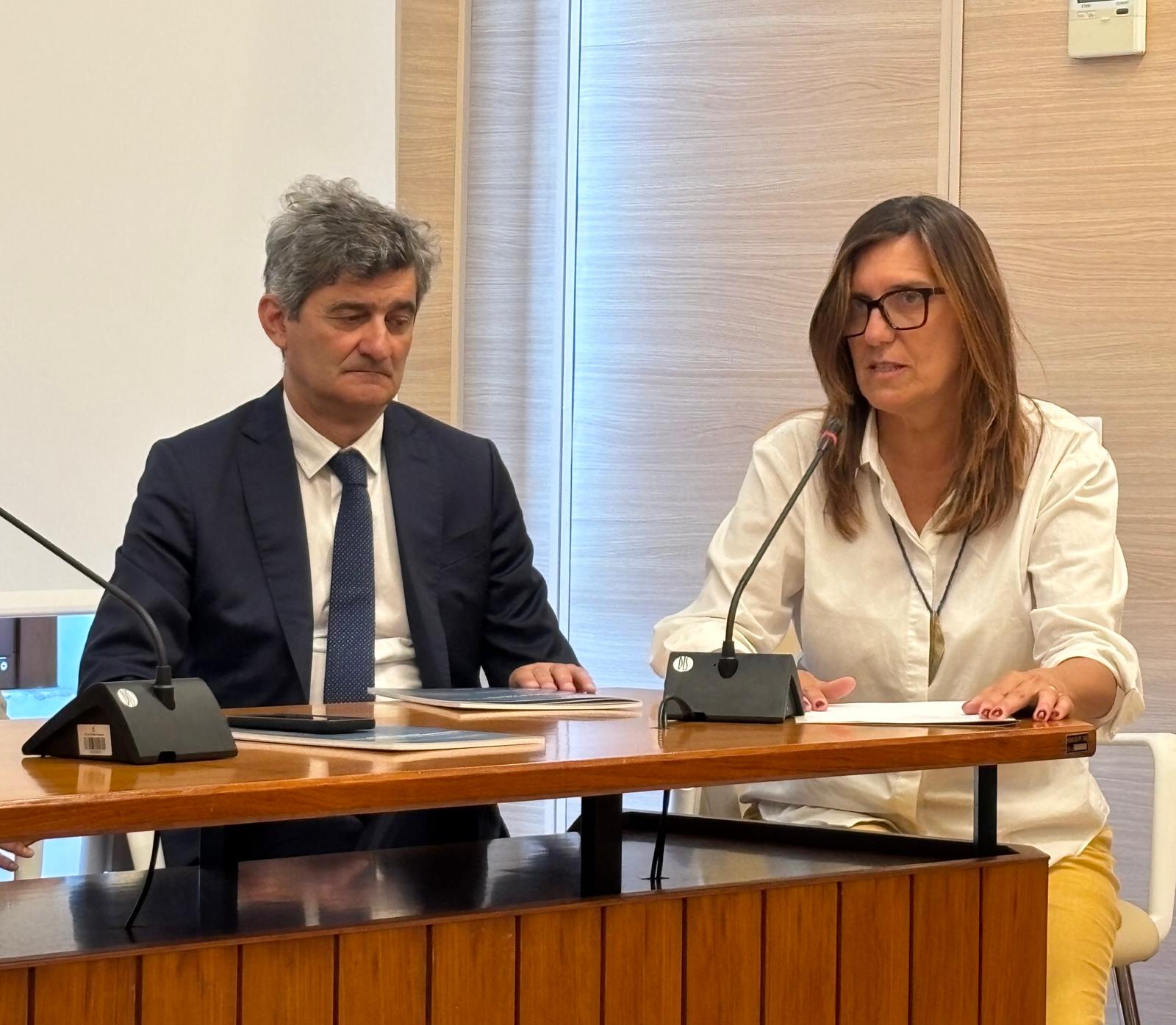 Galleria Presentato il progetto della nuova residenza universitaria di Bari: 192 posti letto tra Hotel Campus ed ex uffici regionali di via Celso Ulpiani. - Diapositiva 1 di 5