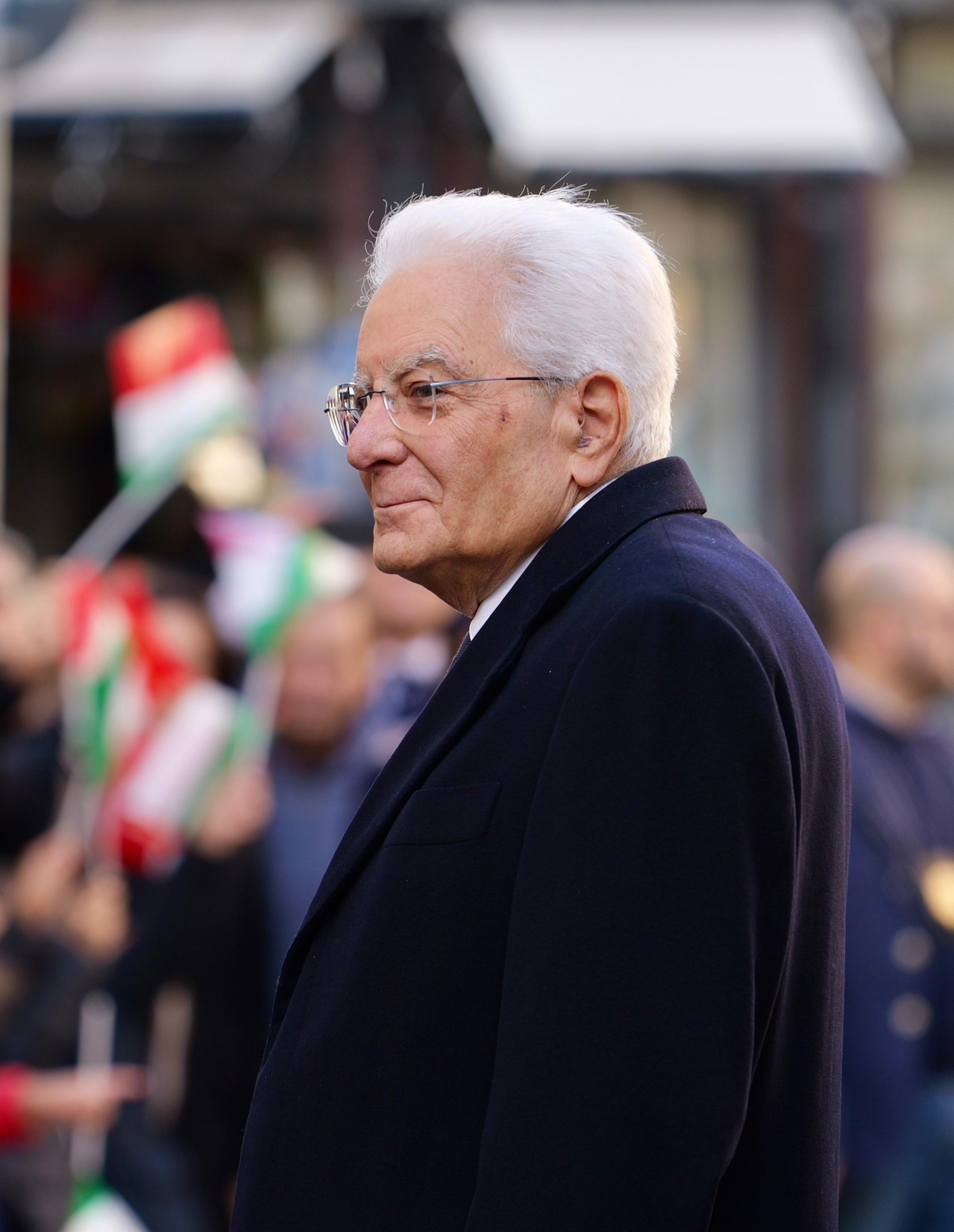 Galleria EMILIANO ALL’ASSEMBLEA NAZIONALE UPI A LECCE ALLA PRESENZA DEL PRESIDENTE MATTARELLA - Diapositiva 2 di 7